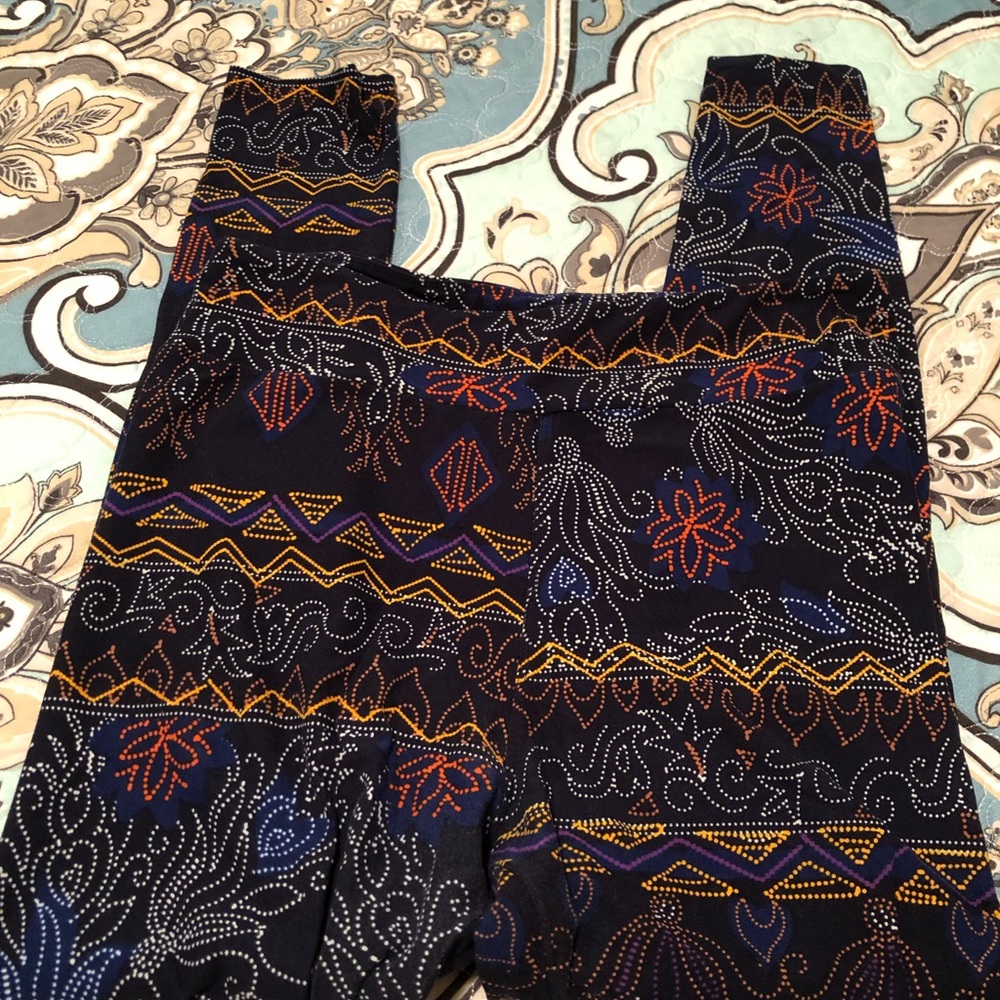 LuLaRoe Size TC Leggings Brand New